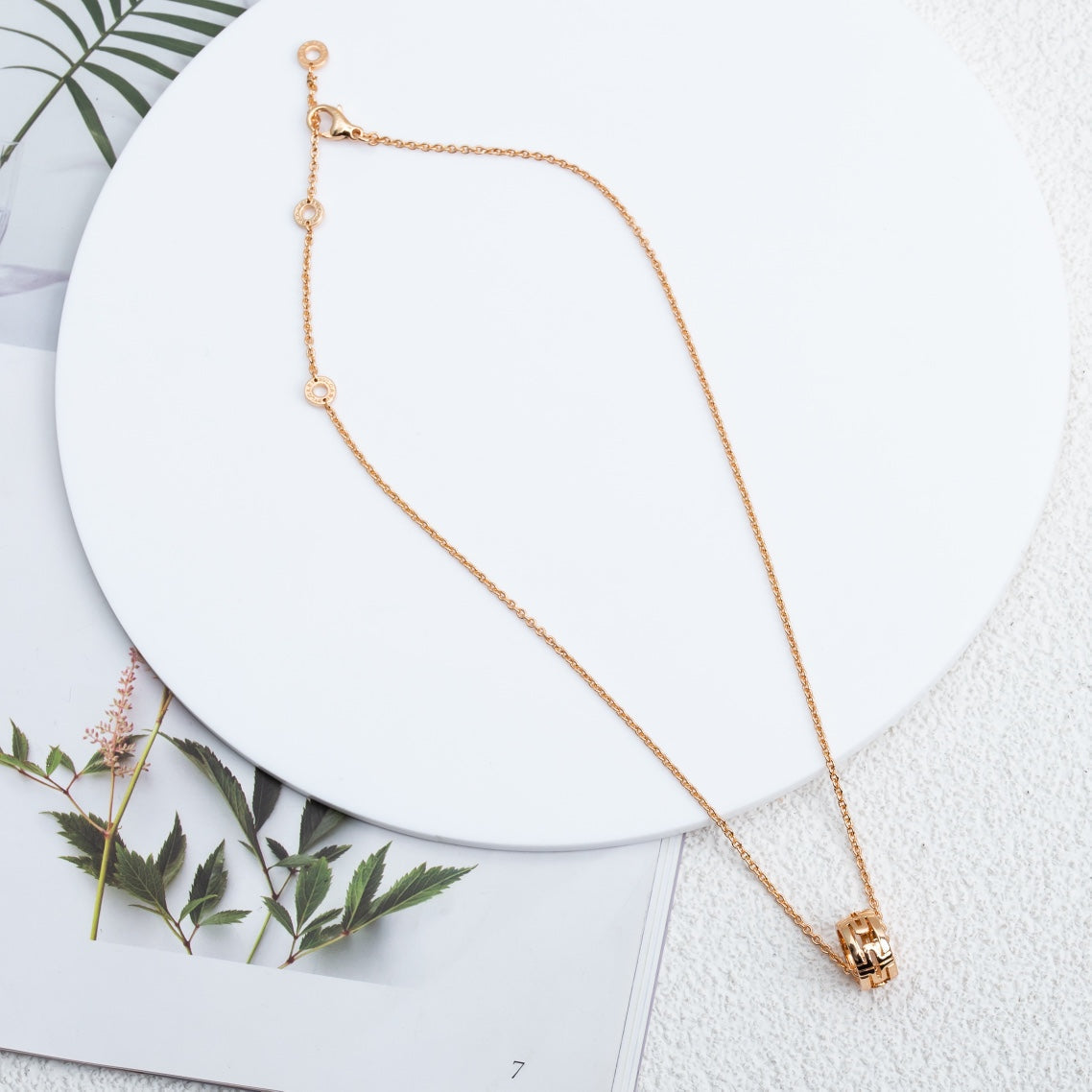 [Opulent Aurora]PARENTESI NECKLACE PINK GOLD