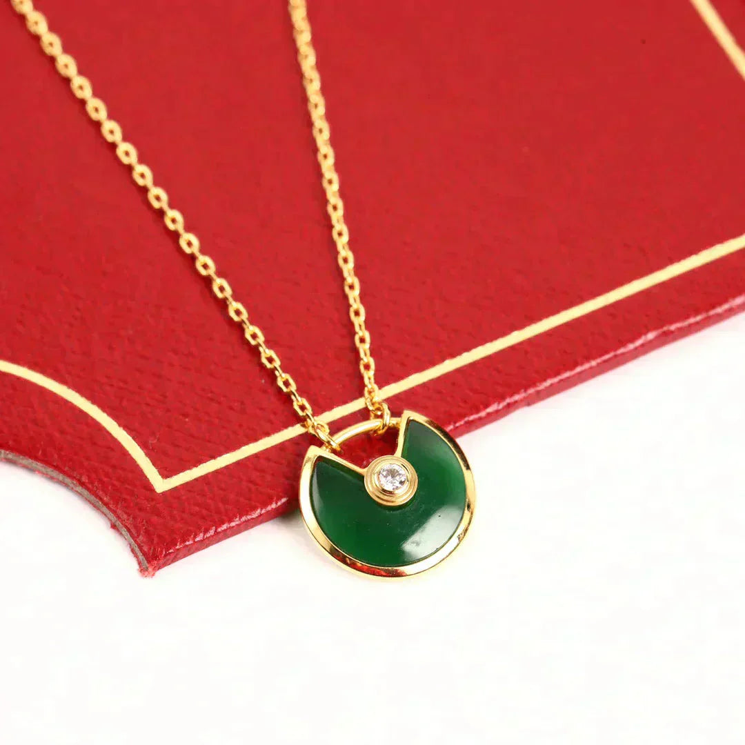 [Opulent Aurora]AMULETTE GOLD MALACHITE NECKLACE