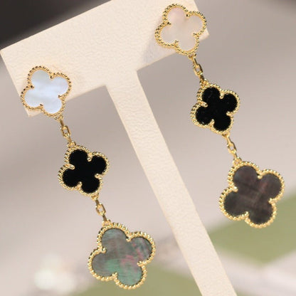 [Opulent Aurora]CLOVER EARRINGS GOLD ONYX MOP 3 MOTIF