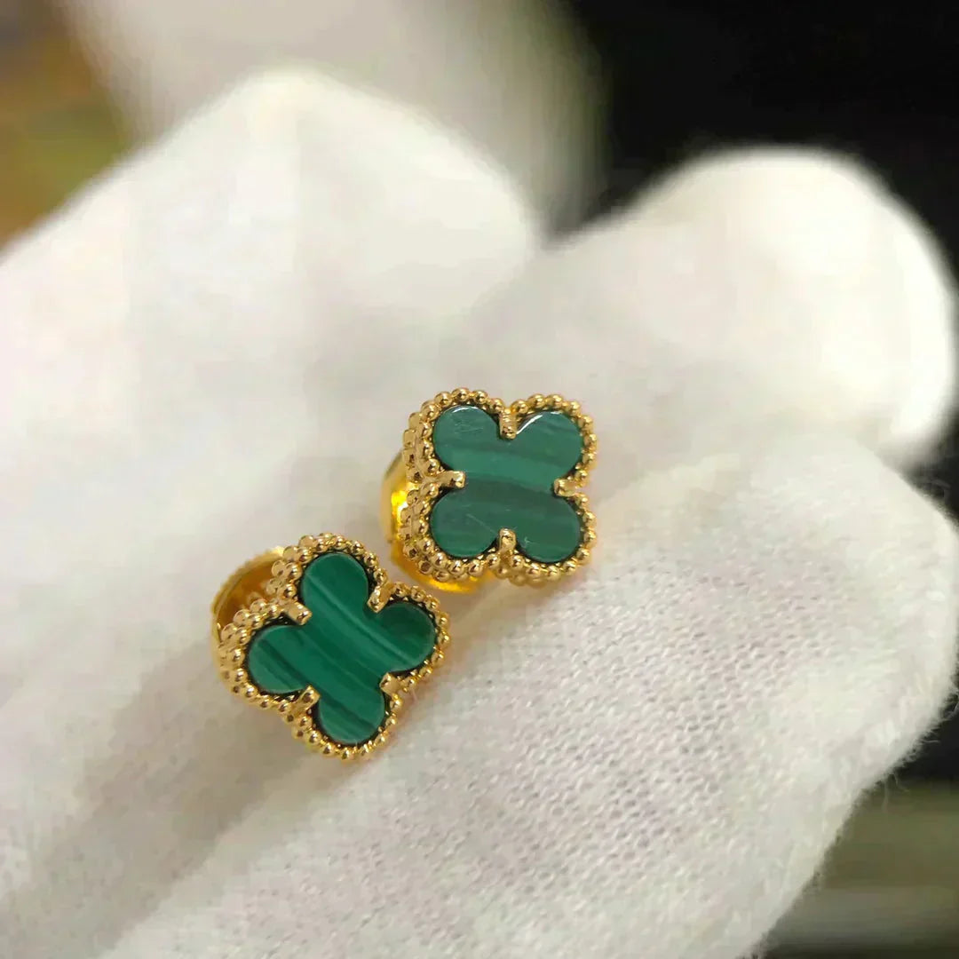 [Opulent Aurora]CLOVER MINI 9.5MM MALACHITE  EARRINGS