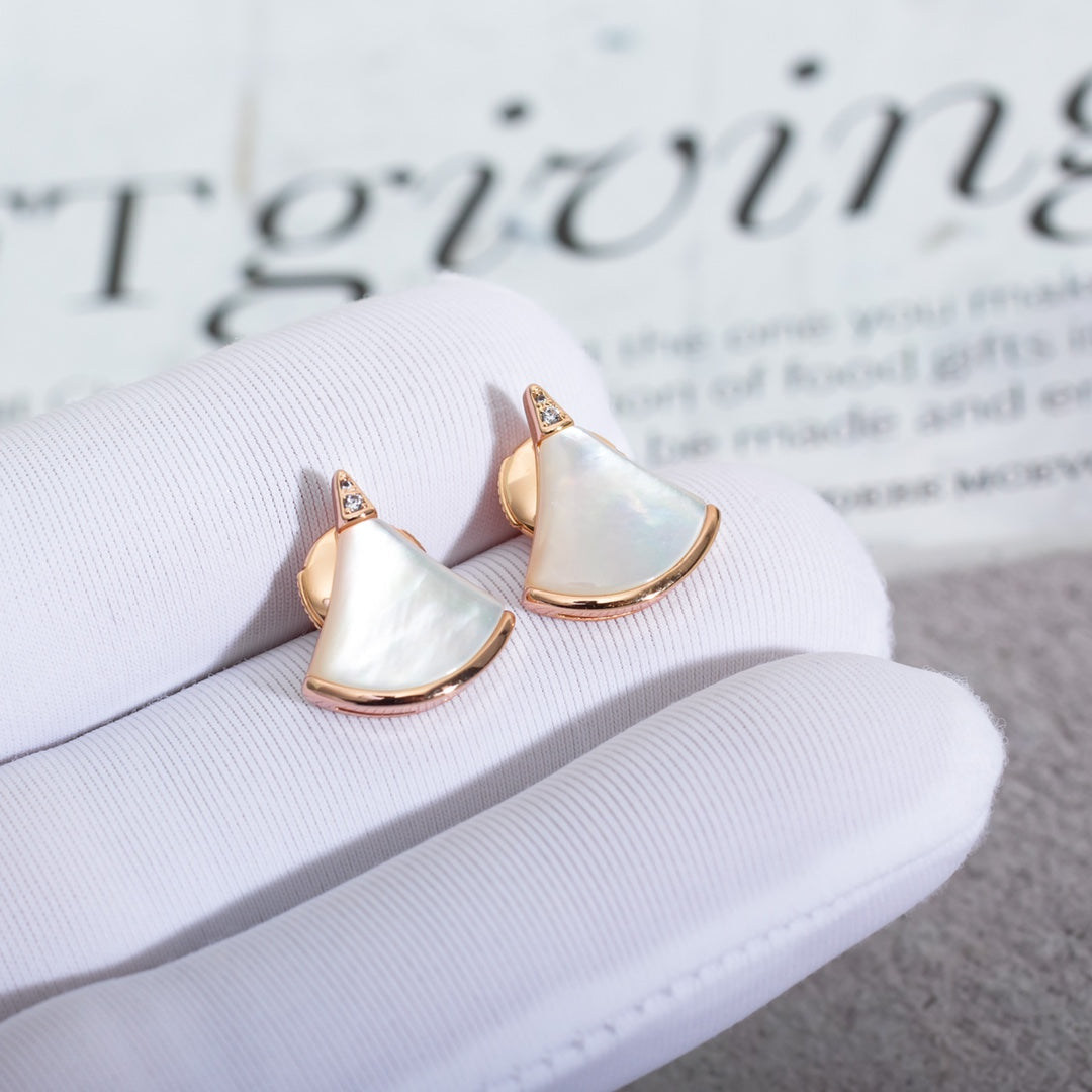 [Opulent Aurora]DIVAS DREAM EARRINGS PINK GOLD