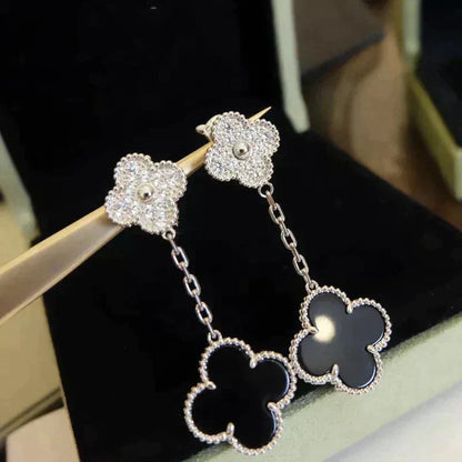 [Opulent Aurora]CLOVER 2 MOTIFS  DIAMOND ONYX EARRINGS SILVER