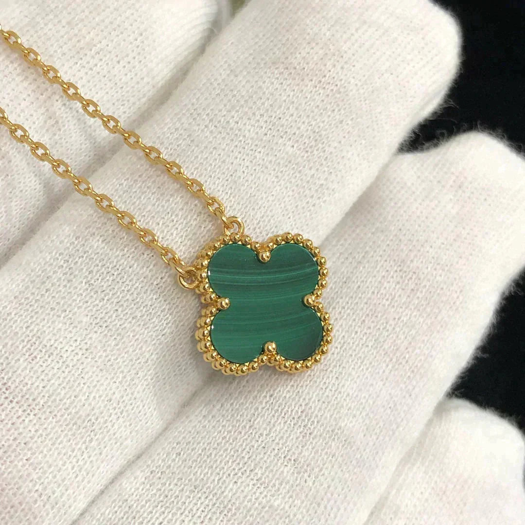 [Opulent Aurora]CLOVER 15MM MALACHITE SINGLE FLOWER  NECKLACE