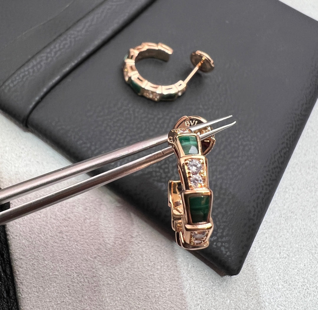 [Opulent Aurora]SERPENTI MALACHITE PINK GOLD EARRINGS