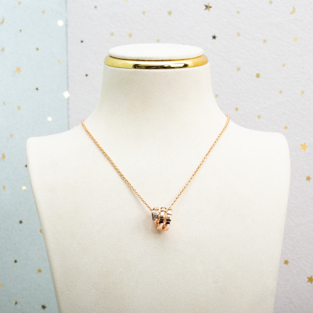 [Opulent Aurora]SERPENTI PINK GOLD NECKLACE DIAMOND