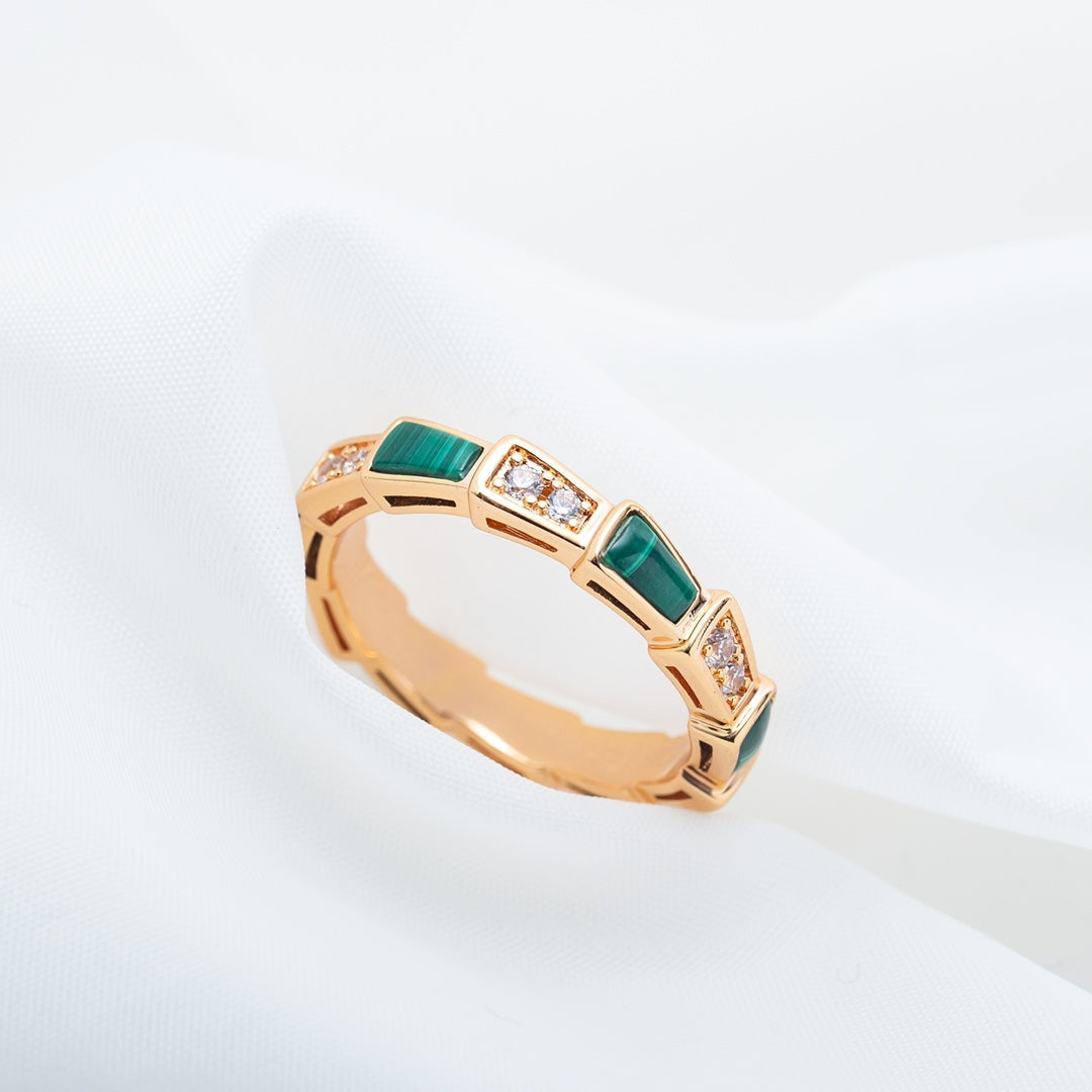 [Opulent Aurora]SERPENTI RING PINK GOLD MALACHITE DIAMOND 3MM