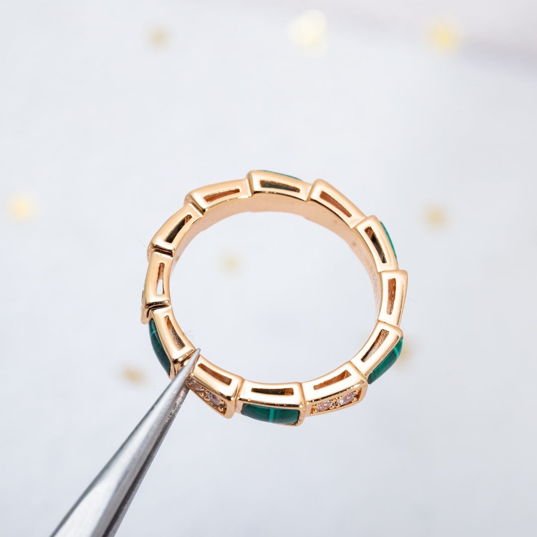 [Opulent Aurora]SERPENTI RING PINK GOLD MALACHITE DIAMOND 3MM