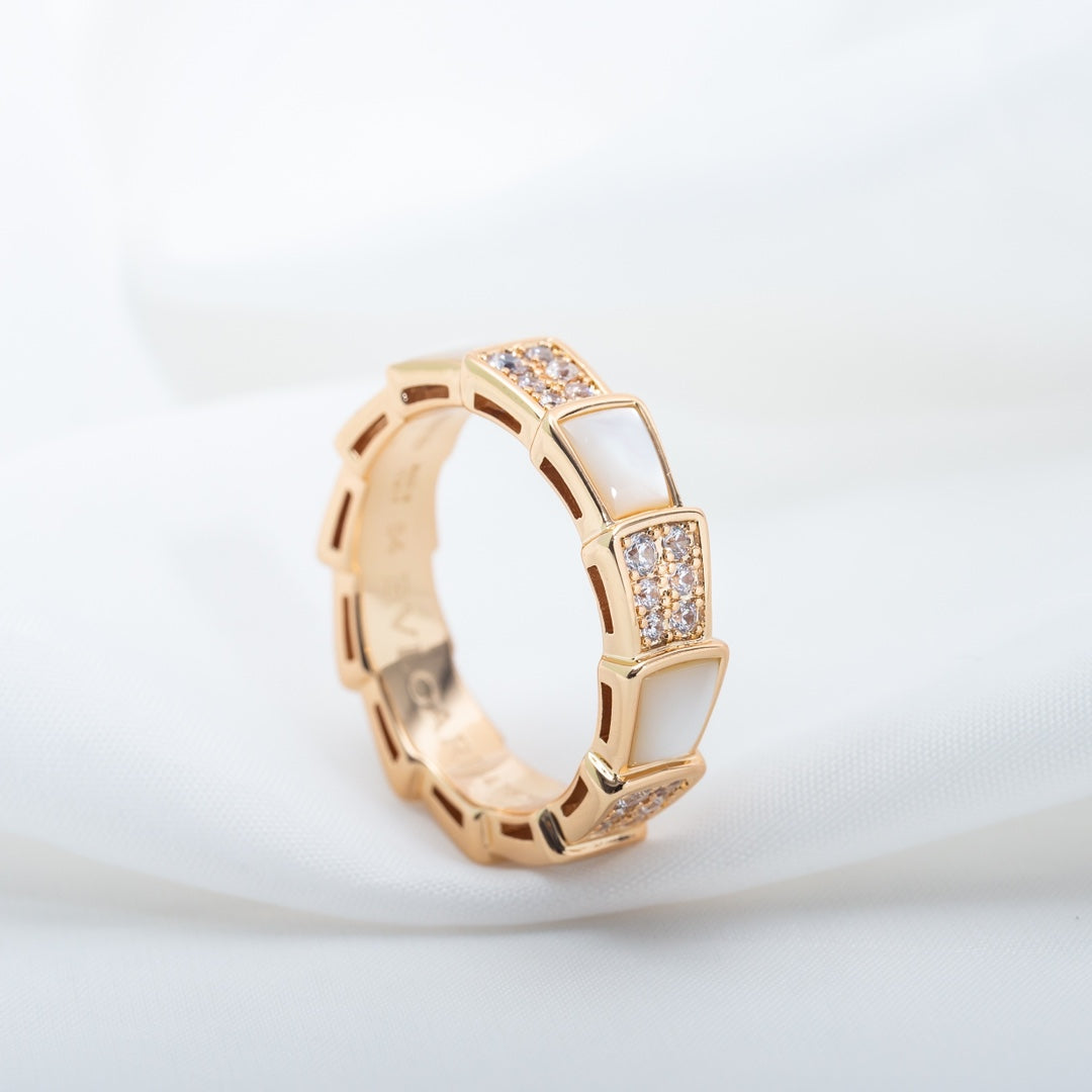 [Opulent Aurora]SERPENTI RING PINK GOLD MOP DIAMOND PAVED 4MM