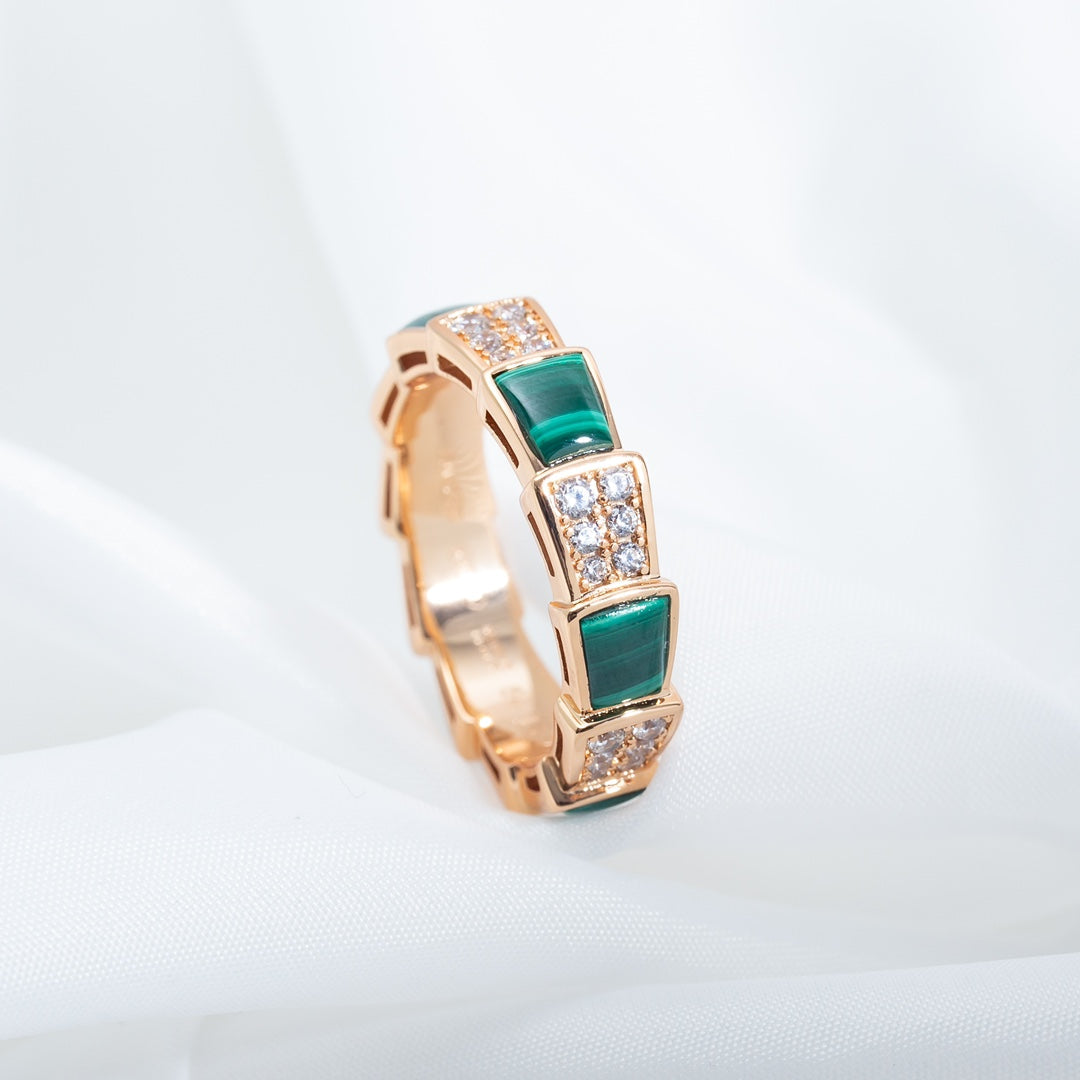 [Opulent Aurora]SERPENTI RING PINK GOLD MALACHITE DIAMOND PAVED 4MM