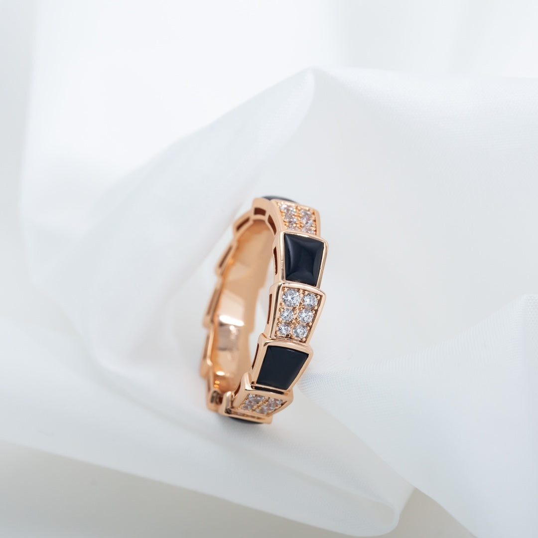 [Opulent Aurora]SERPENTI RING PINK GOLD BLACK MOP DIAMOND PAVED 4MM