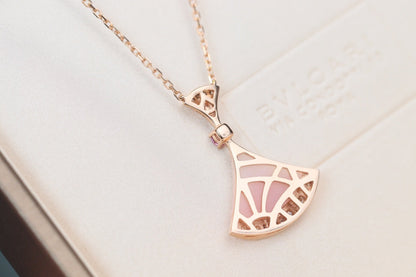 [Opulent Aurora]DREAM NECKLACE PINK MOP DIAMOND