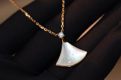 [Opulent Aurora]DREAM NECKLACE WHITE MOP PINK GOLD 1 DIAMOND