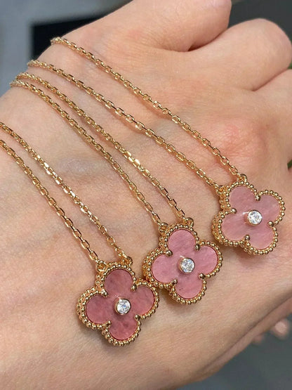 [Opulent Aurora]CLOVER 15MM DIAMOND RHODONITE NECKLACE