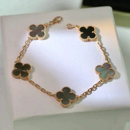 [Opulent Aurora]CLOVER 5 MOTIF GRAY MOP  BRACELET