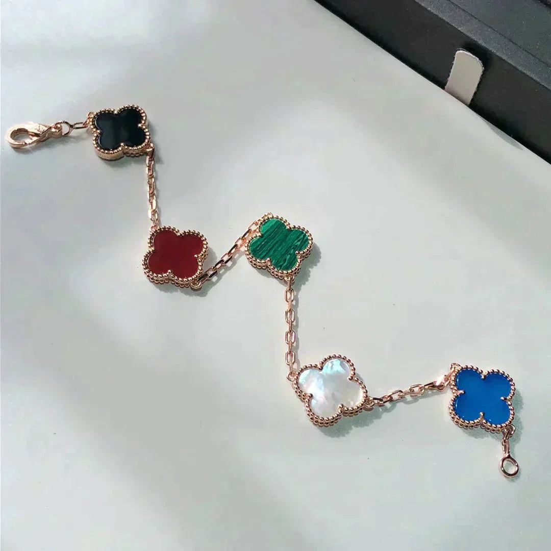 [Opulent Aurora]CLOVER 5 MOTIFS MULTICOLOR  BRACELET