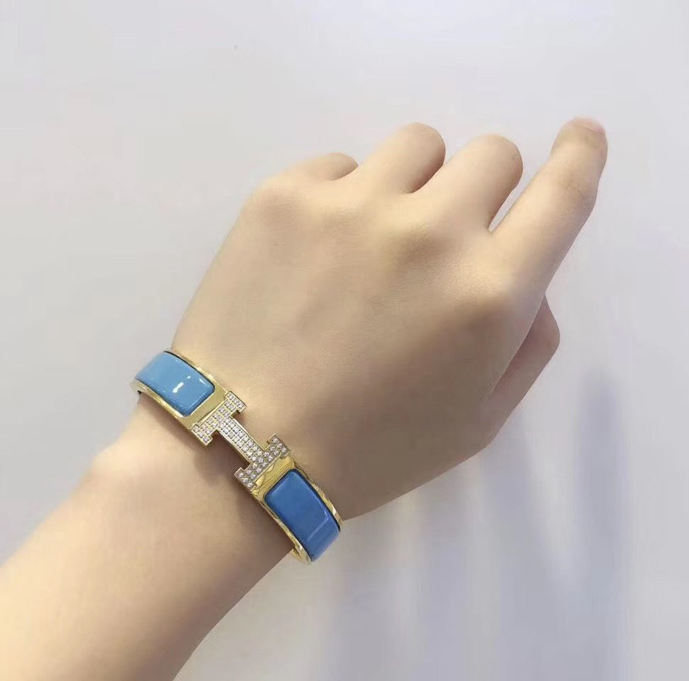 [Opulent Aurora]H CLOUD BLUE BRACELET GOLD DIAMOND