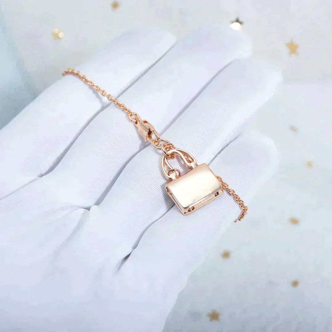 [Opulent Aurora]AMULETTE PEDANT ROSE GOLD NECKLACE