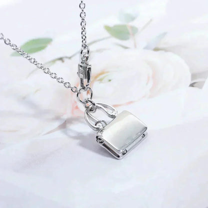 [Opulent Aurora]AMULETTE PEDANT SILVER NECKLACE