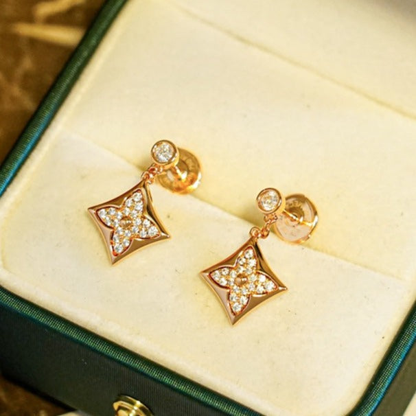 [Opulent Aurora]STAR DIAMONDS EARRINGS GOLD