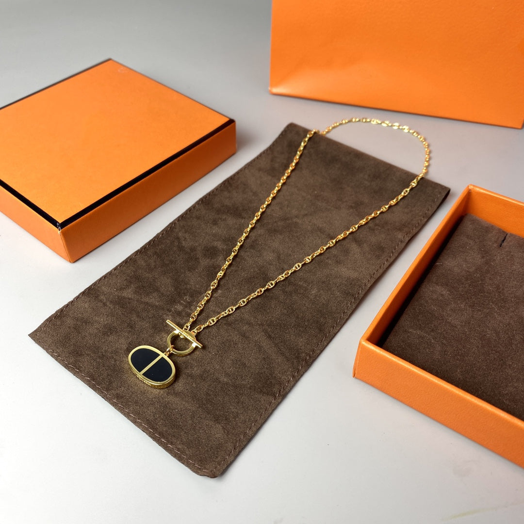 [Opulent Aurora]CHAINE VERSO BLACK CERAMIC NECKLACE