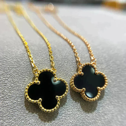 [Opulent Aurora]CLOVER 15MM BLACK ONYX SINGLE FLOWER NECKLACE