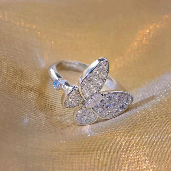 [Opulent Aurora]BUTTERFLY DIAMOND RING