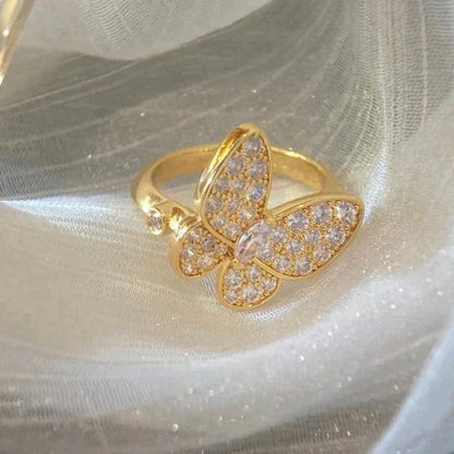 [Opulent Aurora]BUTTERFLY DIAMOND RING