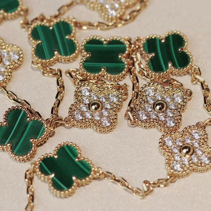 [Opulent Aurora]CLOVER 20 MOTIFS MALACHITE DIAMOND NECKLACE