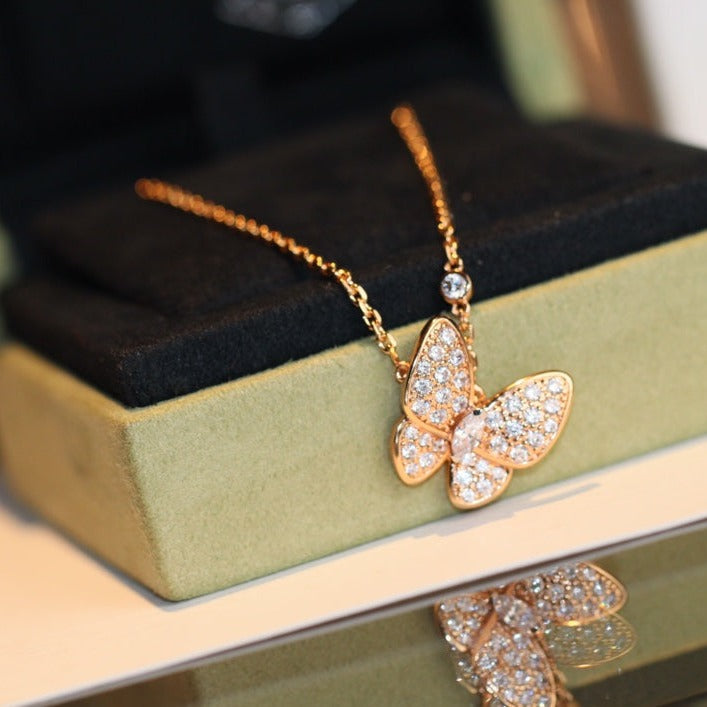 [Opulent Aurora]BUTTERFLY DIAMOND NECKLACE