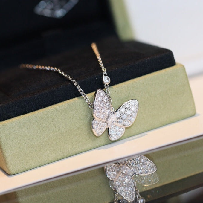 [Opulent Aurora]BUTTERFLY DIAMOND NECKLACE