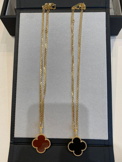 [Opulent Aurora]CLOVER 25MM NECKLACE GOLD CARNELIAN