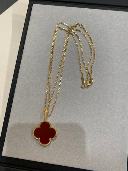 [Opulent Aurora]CLOVER 25MM NECKLACE GOLD CARNELIAN