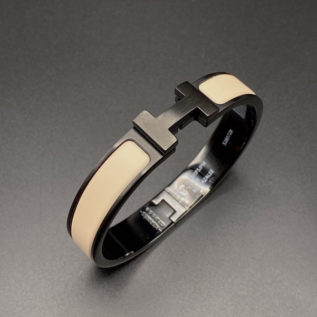 [Opulent Aurora]H BRACELET 12MM BLACK BEIGE CERAMIC