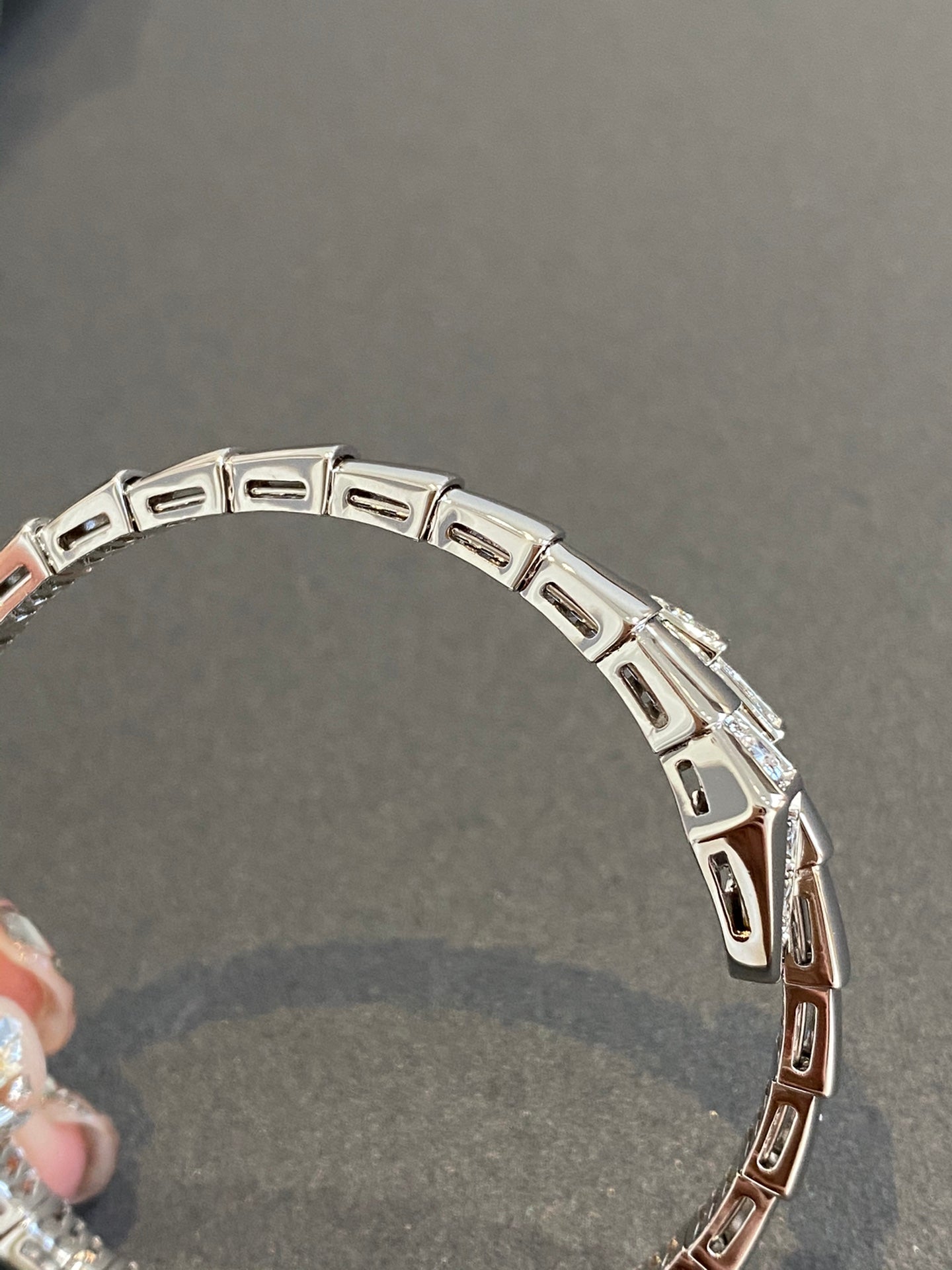 [Opulent Aurora]SERPENTI BRACELET DIAMONDS SILVER