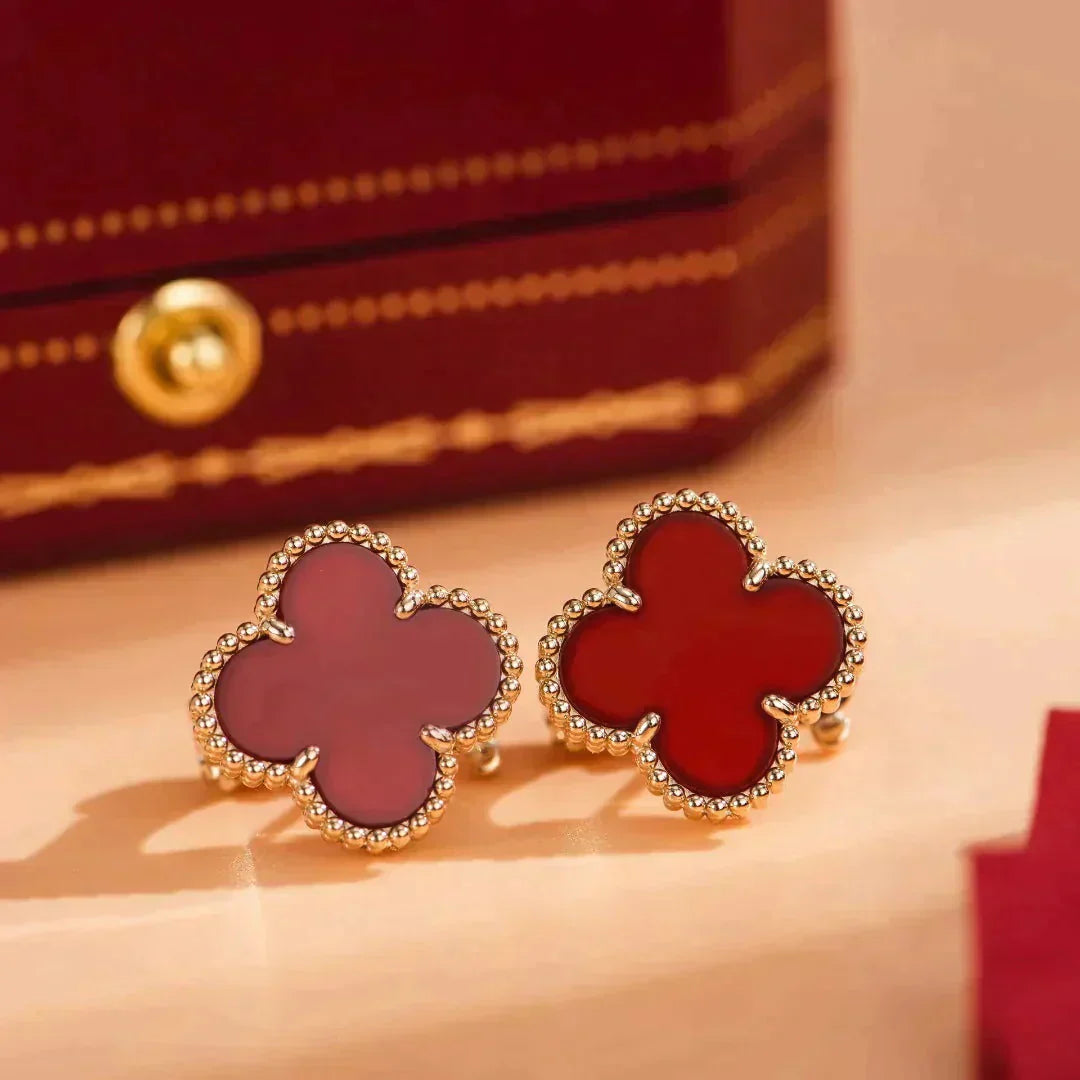 [Opulent Aurora]CLOVER MEDIUM 1 MOTIFS CARNELIAN  EARRINGS