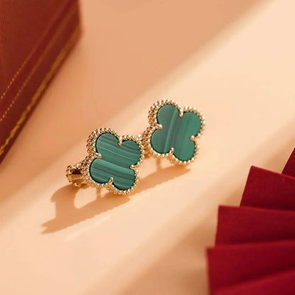 [Opulent Aurora]CLOVER MEDIUM 1 MOTIFS MALACHITE  EARRINGS