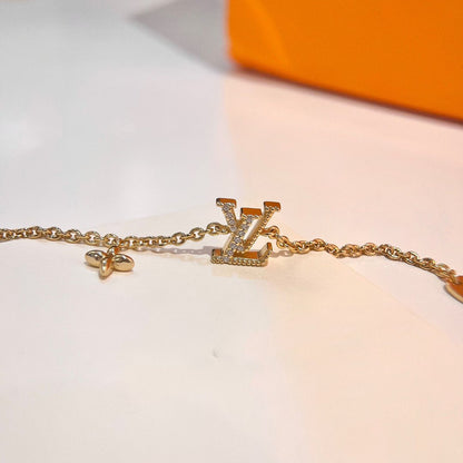 [Opulent Aurora]LOGO STAR MOTIF GOLD BRACELET