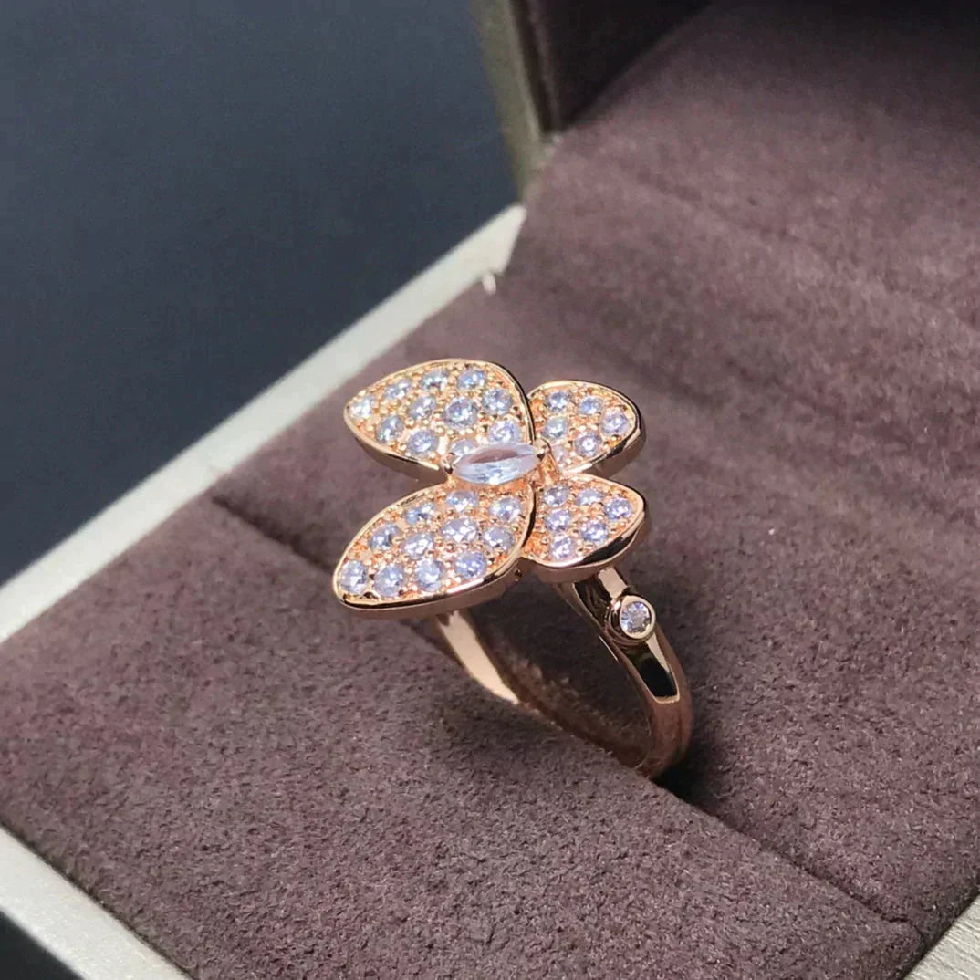 [Opulent Aurora]BUTTERFLY PINK GOLD DIAMOND RING