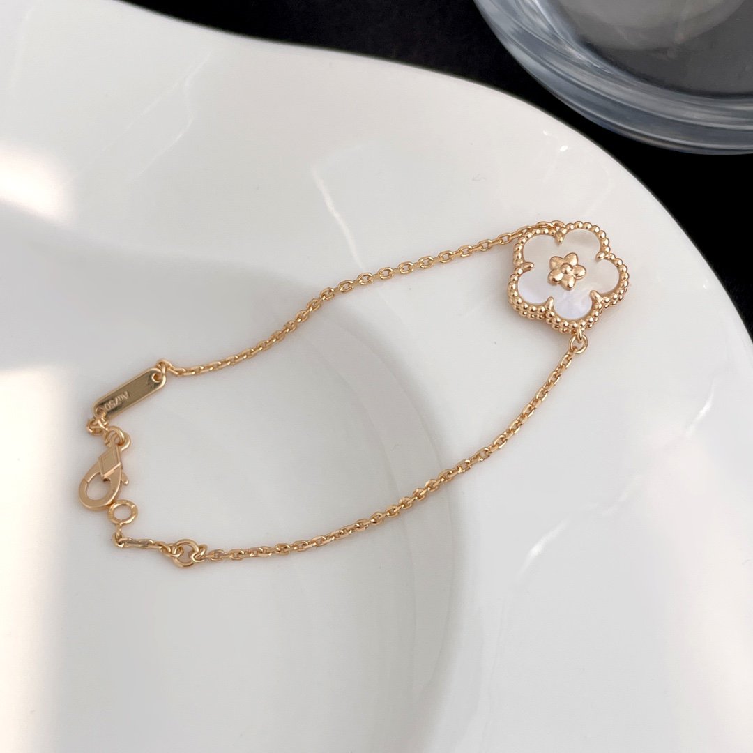 [Opulent Aurora]LUCKY SPRING ROSE GOLD MOP BRACELET