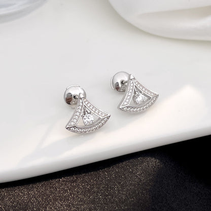 [Opulent Aurora]DREAM MINI DIAMOND STUD EARRINGS