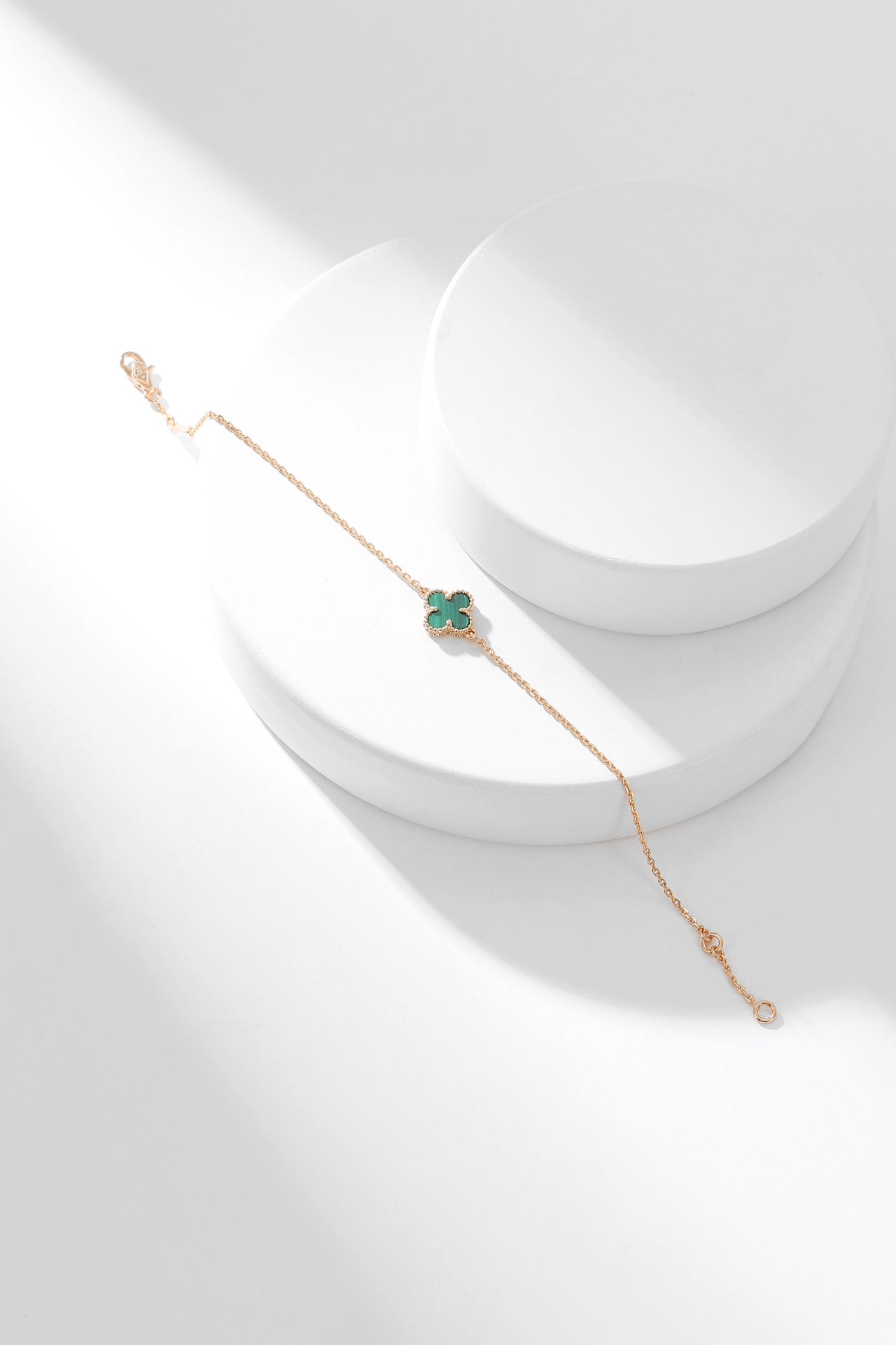 [Opulent Aurora]CLOVER BRACELET MALACHITE 1 MOTIF