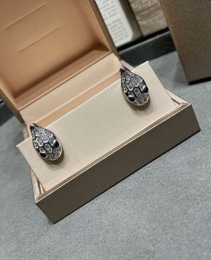 [Opulent Aurora]SERPENT DIAMOND STUD EARRINGS