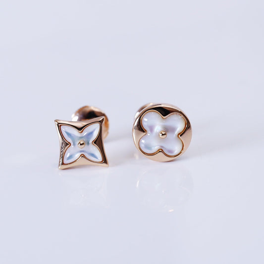 [Opulent Aurora]STAR AND SUN PINK GOLD MOP STUD EARRINGS