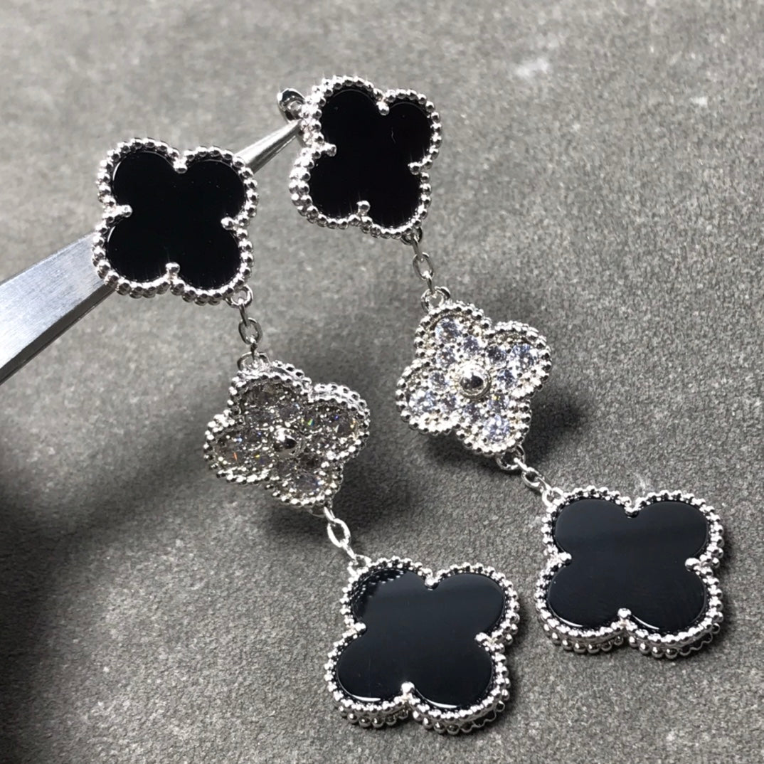 [Opulent Aurora]CLOVER 3 MOTIF DIAMOND ONYX SILVER EARRINGS