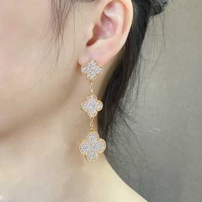 [Opulent Aurora]CLOVER 3 MOTIFS DIAMOND PAVED ROSE GOLD EARRINGS