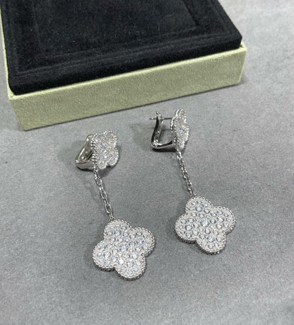 [Opulent Aurora]CLOVER 2 MOTIFS DIAMOND PAVED SILVER EARRINGS