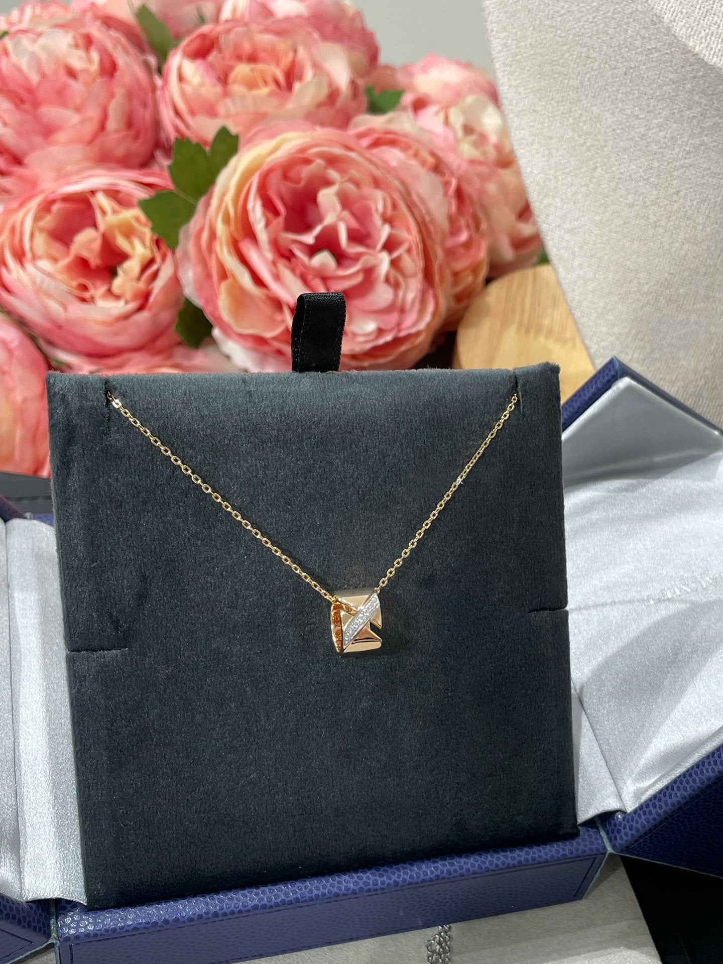 [Opulent Aurora]LIENS EVIDENCE DIAMOND NECKLACE