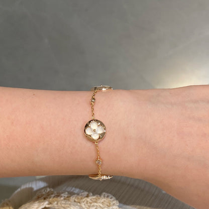 [Opulent Aurora]STAR AND SUN 4 MOTIF WHITE MOP PINK GOLD BRACELET