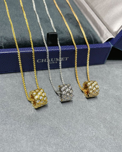 [Opulent Aurora]BEE LOVE DIAMOND PAVED 3 ROW NECKLACE