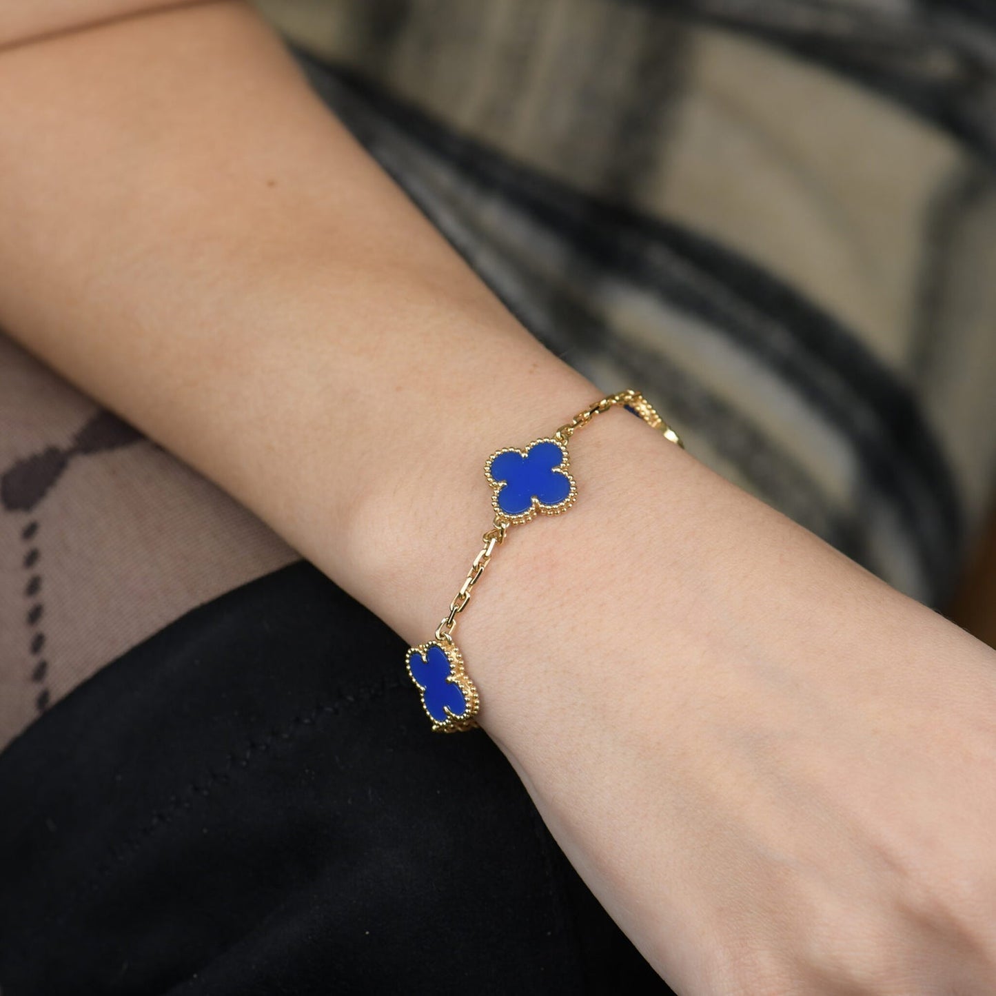 [Opulent Aurora]CLOVER 5 MOTIFS BLUE AGATE BRACELET